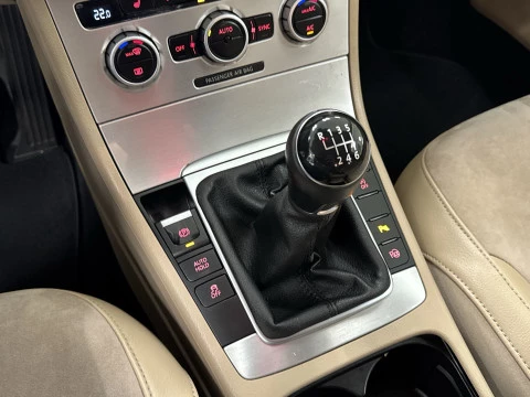 Volkswagen Passat Highline 2.0 TDI BMT 103 kW (140 CV)