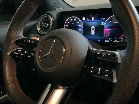 Mercedes-Benz GLA 200 D