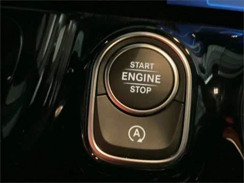 Mercedes-Benz GLA 200 D