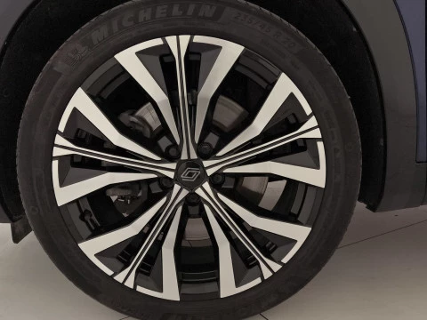 Renault Espace Iconic E-Tech full hybrid 146kW