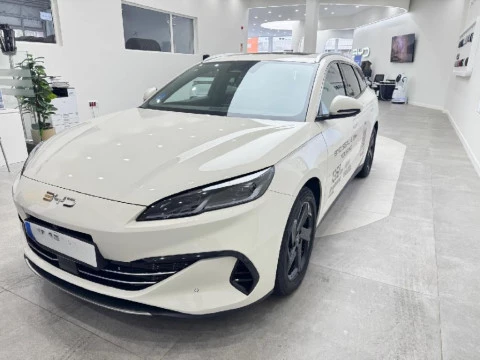 BYD SEAL 6 DM-I fam. 1.5 DM-I COMFORT LITE 5P