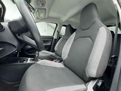 Toyota Aygo X Cross 1.0 VVT-I 72CV Play