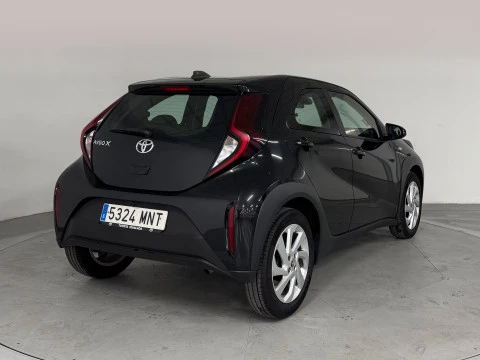 Toyota Aygo X Cross 1.0 VVT-I 72CV Play