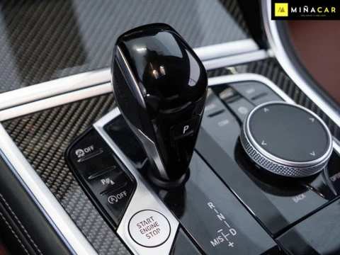 BMW Serie 8 840i