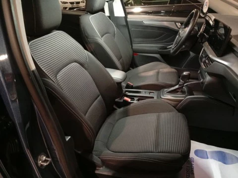 Ford Focus 1.0 Ecoboost MHEV 92kW ST-Line Auto SB