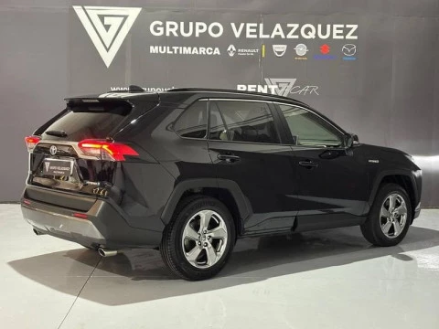 Toyota Rav4 2.5l 220H Advance