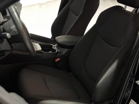 Toyota Rav4 2.5l 220H Advance