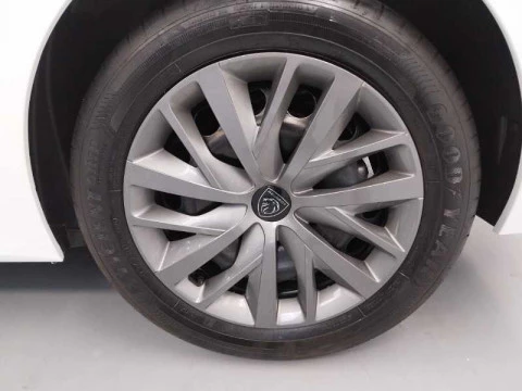 Peugeot 308 Nuevo  5P Active Pack Gasolina 110 S&S MAN  