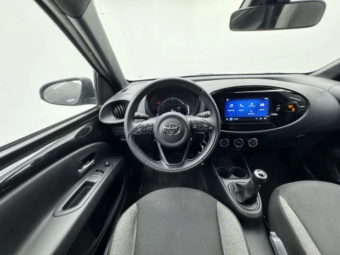 Toyota Aygo X Cross 1.0 VVT-I 72CV Play