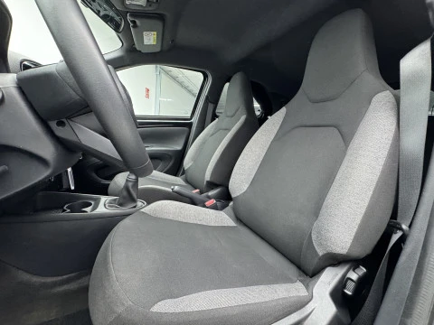 Toyota Aygo X Cross 1.0 VVT-I 72CV Play