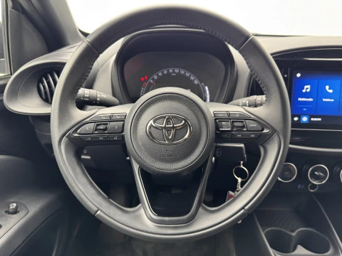 Toyota Aygo X Cross 1.0 VVT-I 72CV Play