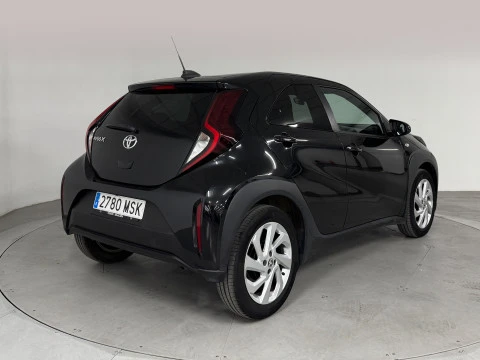 Toyota Aygo X Cross 1.0 VVT-I 72CV Play