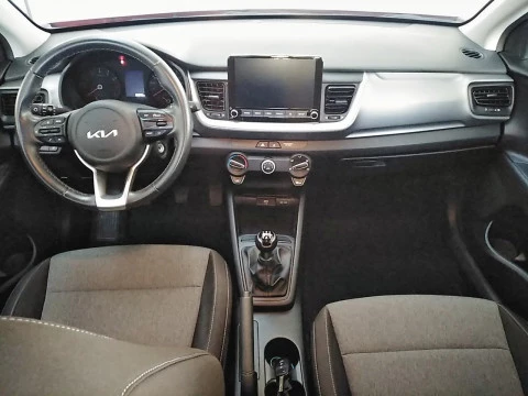 Kia Stonic   1.0 T-GDi MHEV Drive 100