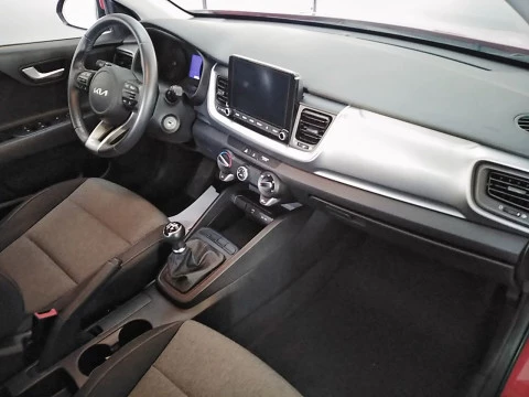 Kia Stonic   1.0 T-GDi MHEV Drive 100