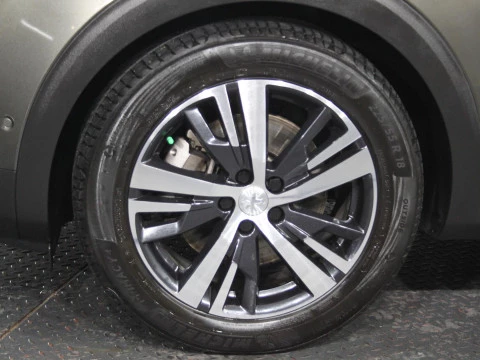 Peugeot 308 3008 Hybrid4 300 GT Line e-EAT8