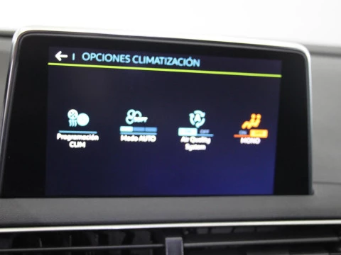 Peugeot 308 3008 Hybrid4 300 GT Line e-EAT8