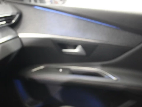 Peugeot 308 3008 Hybrid4 300 GT Line e-EAT8