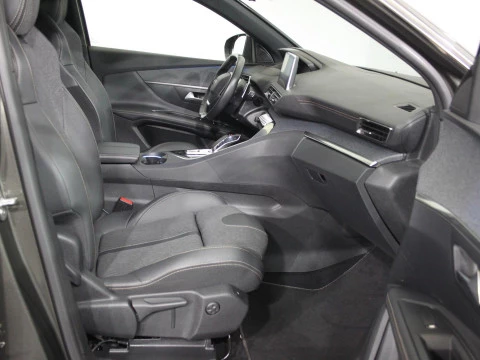 Peugeot 308 3008 Hybrid4 300 GT Line e-EAT8