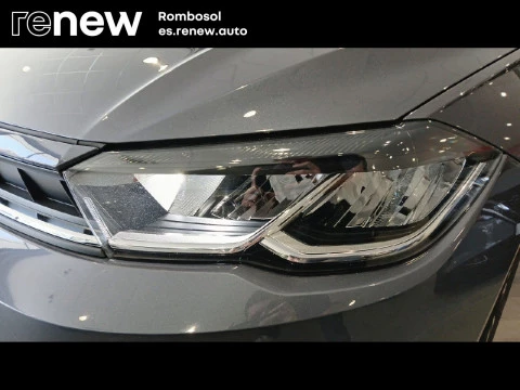Volkswagen Polo  1.0 TSI Life DSG 70kW