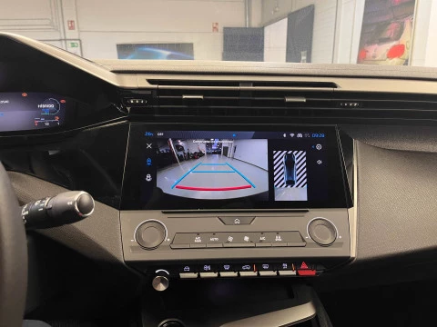 Peugeot 408 408 Allure PHEV 180 e-EAT8