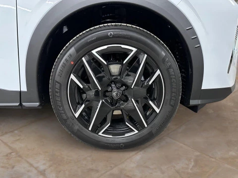 Peugeot 3008 Hybrid 1.2 100KW Allure eDCS6