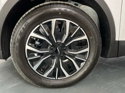EBRO S700 1.5 TGDI PHEV Luxury E-CVT