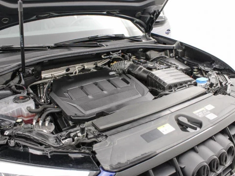 Audi Q3 2.0 35 TDI S TRONIC BLACK LINE 150 5P