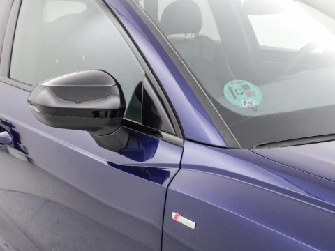 Audi Q3 2.0 35 TDI S TRONIC BLACK LINE 150 5P