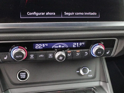 Audi Q3 2.0 35 TDI S TRONIC BLACK LINE 150 5P