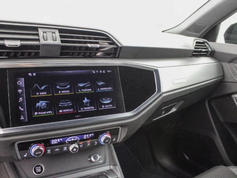 Audi Q3 2.0 35 TDI S TRONIC BLACK LINE 150 5P