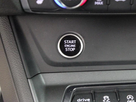 Audi Q3 2.0 35 TDI S TRONIC BLACK LINE 150 5P