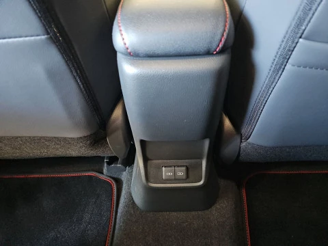 Lexus LBX 1.5 136cv HEV Emotion+