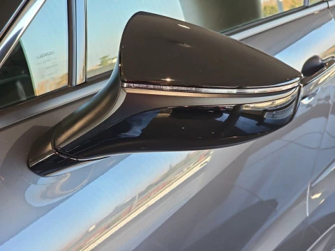 Lexus LBX 1.5 136cv HEV Emotion+