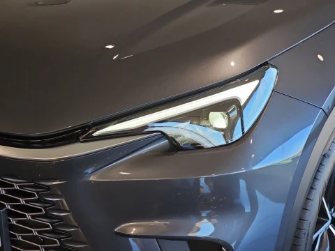 Lexus LBX 1.5 136cv HEV Emotion+