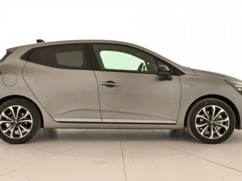 Renault Clio Techno E-Tech full hybrid 145 (103kw)