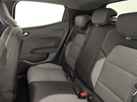 Renault Clio Techno E-Tech full hybrid 145 (103kw)