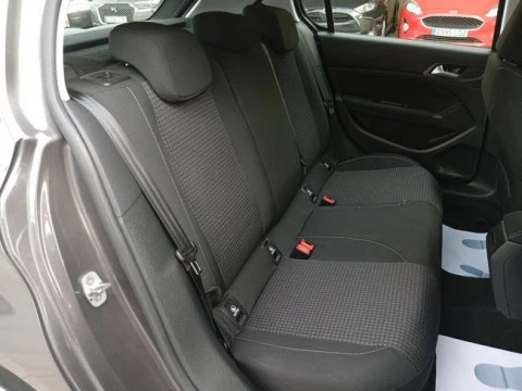 Peugeot 308 5P Business Line BlueHDi 100 S&S 6V MAN