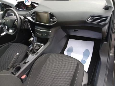 Peugeot 308 5P Business Line BlueHDi 100 S&S 6V MAN
