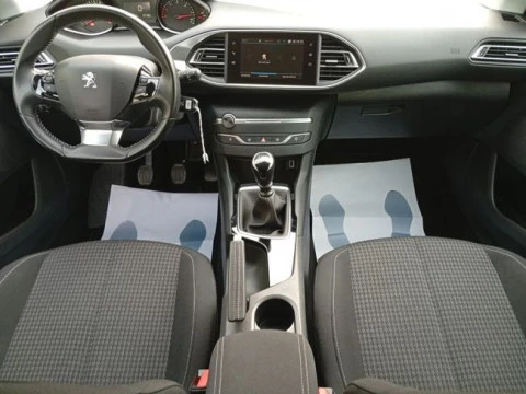 Peugeot 308 5P Business Line BlueHDi 100 S&S 6V MAN