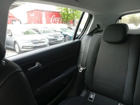 Peugeot 308 5P Business Line BlueHDi 100 S&S 6V MAN