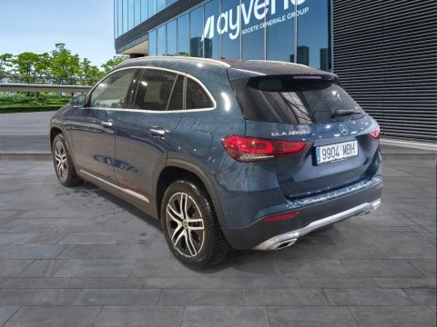 Mercedes-Benz GLA GLA 200 D