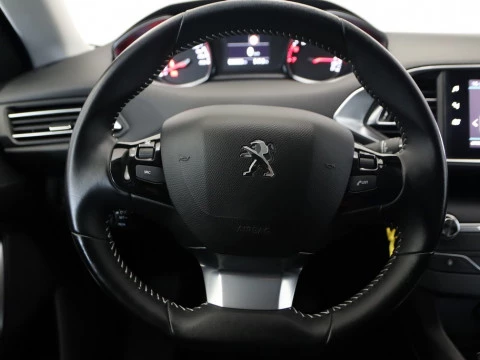 Peugeot 308 1.2 PURETECH 81KW STYLE 5P