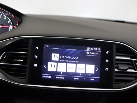 Peugeot 308 1.2 PURETECH 81KW STYLE 5P