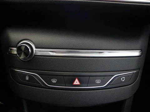 Peugeot 308 1.2 PURETECH 81KW STYLE 5P