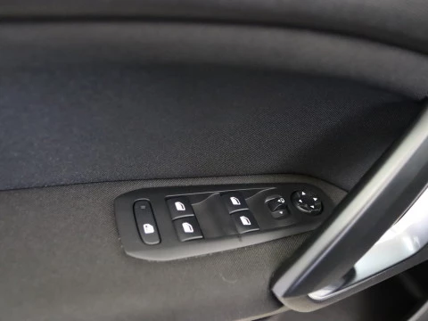 Peugeot 308 1.2 PURETECH 81KW STYLE 5P