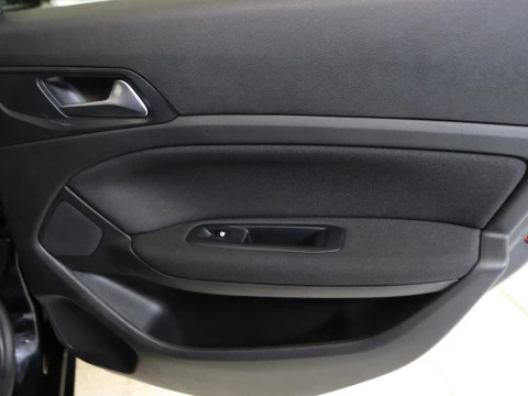 Peugeot 308 1.2 PURETECH 81KW STYLE 5P