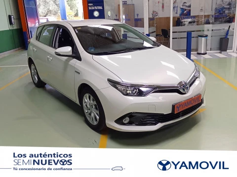 Toyota Auris 140H Hybrid Active 100 kW (136 CV)