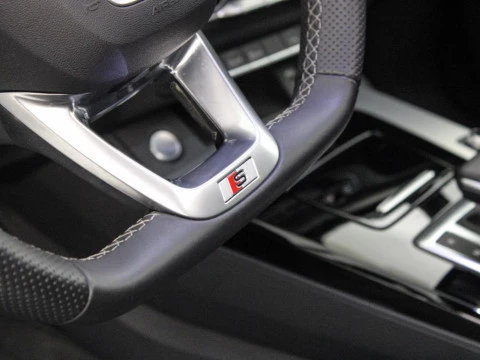 Audi Q5 2.0 40 TDI S TRONIC QUATTRO BLACK LINE 204 5P