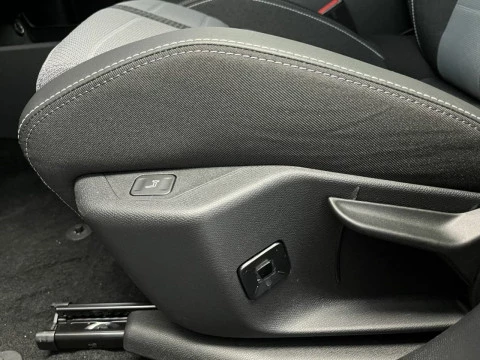 Opel Grandland NUEVO GRANDLAND GS ELECTRIC 73KWH 213 CV (156KW)