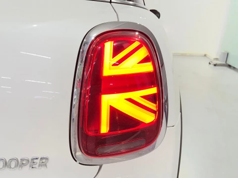 MINI COOPER 5-PUERTAS